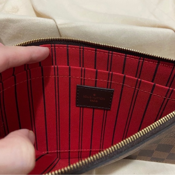 Like New Medium Louis Vuitton Neverfull MM Damier Ebene Canvas Tote In Cherry - Picture 15 of 16